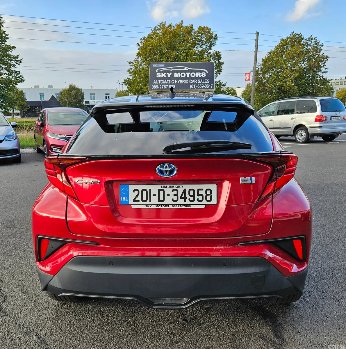Toyota C-HR SUV, Petrol Hybrid, 2020, Red