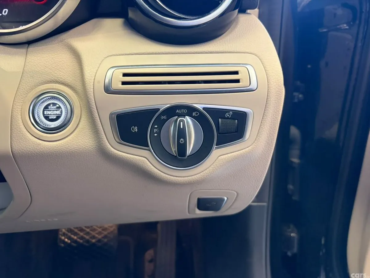 Mercedes-Benz C-Class Estate, Petrol, 2020, Black