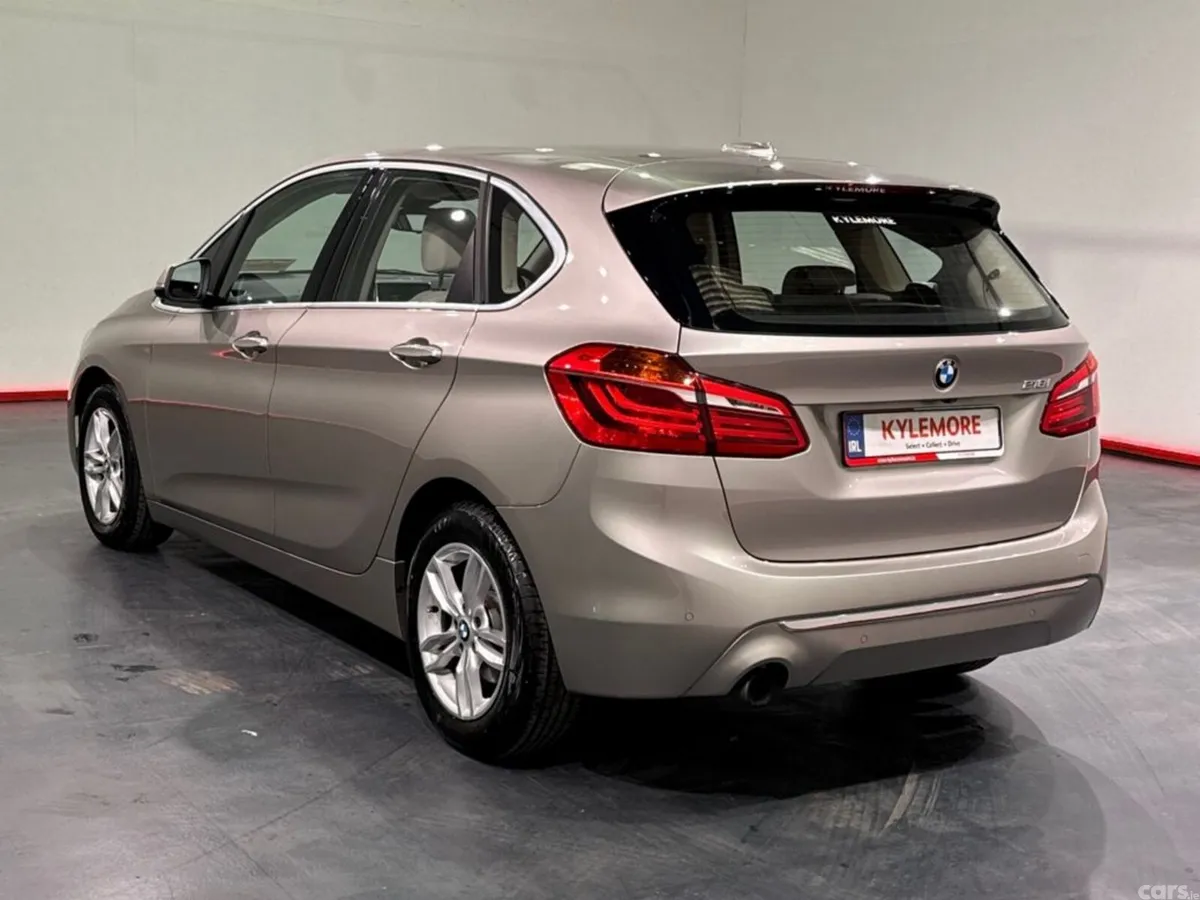 BMW 2-Series MPV, Petrol, 2021, Beige