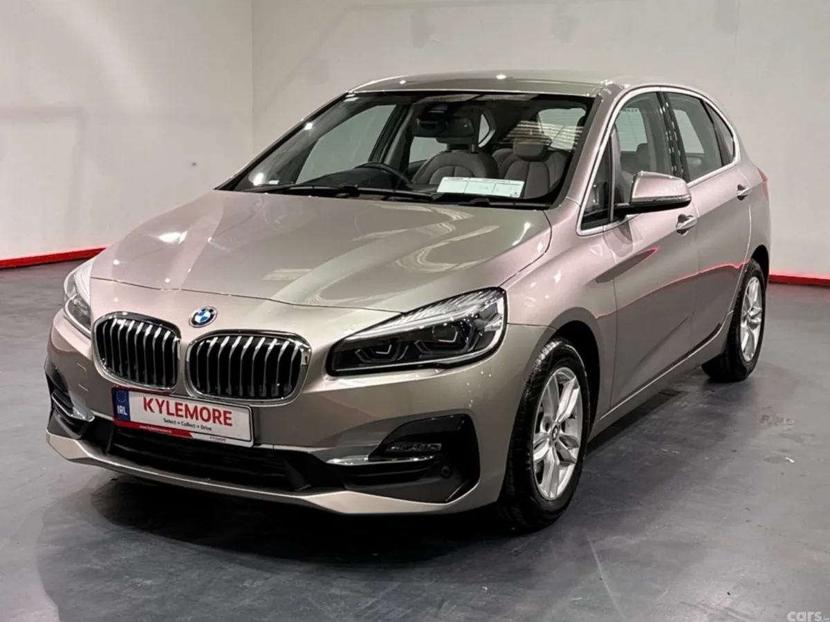 BMW 2-Series MPV, Petrol, 2021, Beige