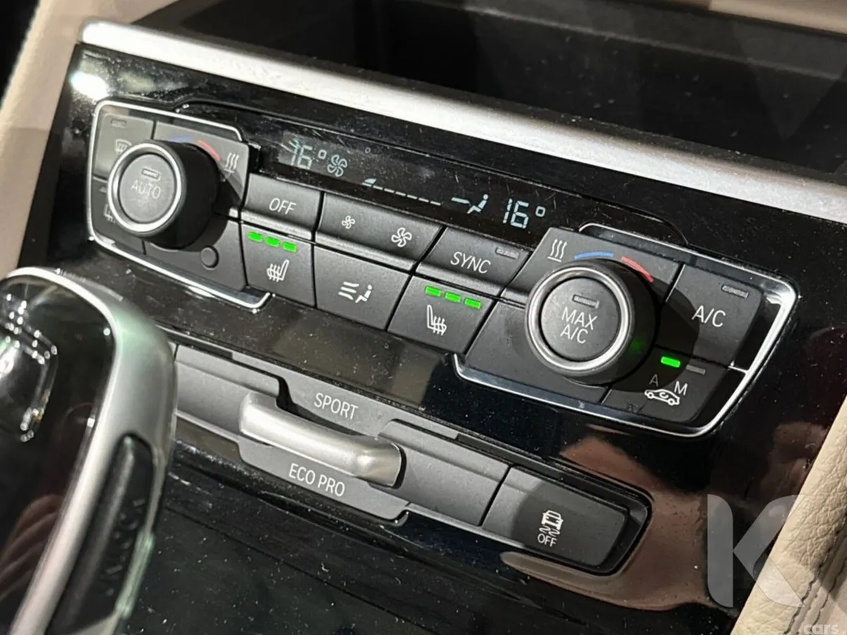 BMW 2-Series MPV, Petrol, 2021, Beige