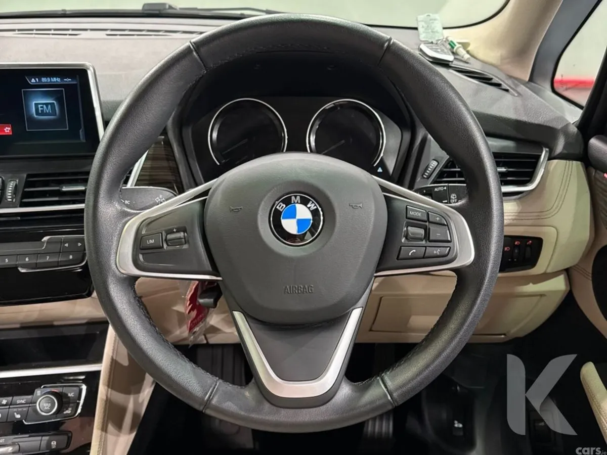 BMW 2-Series MPV, Petrol, 2021, Beige