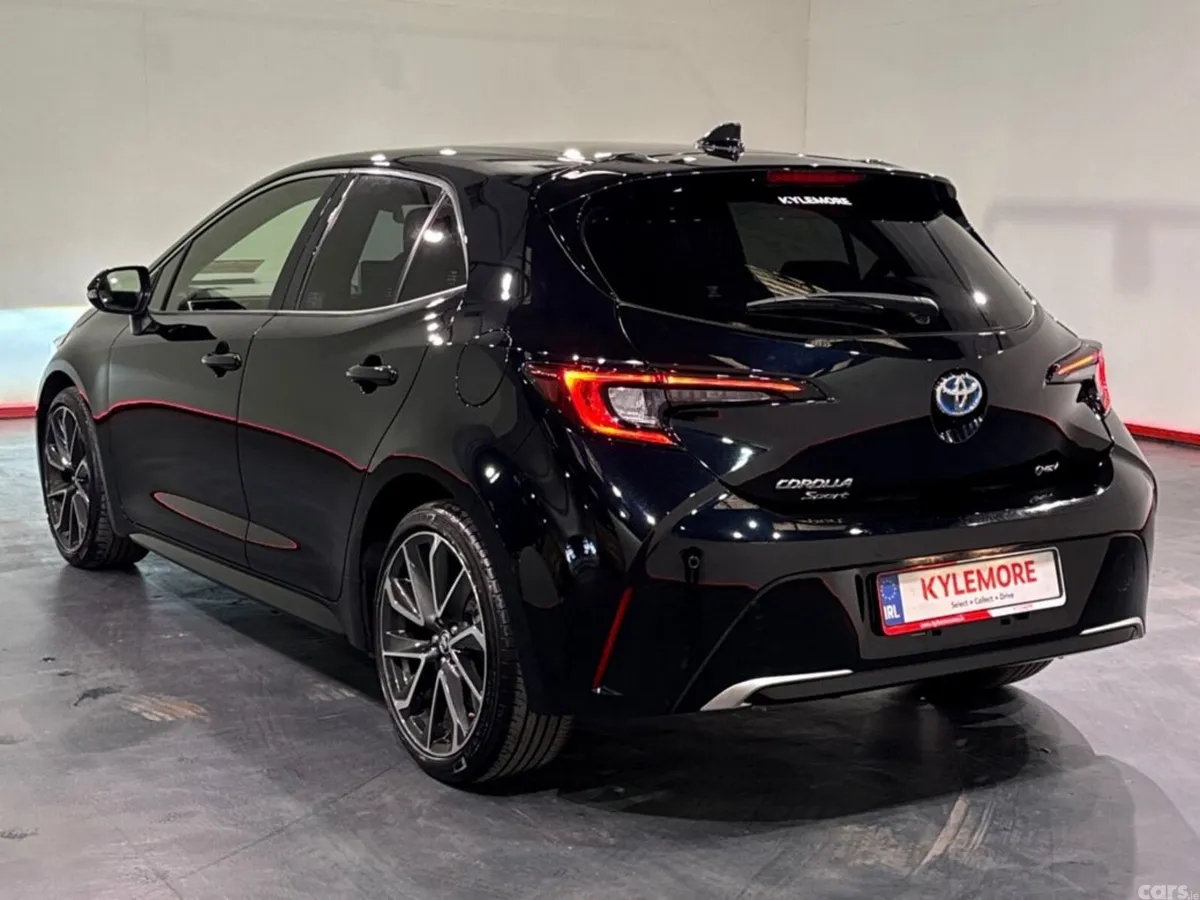 Toyota Corolla Hatchback, Petrol Hybrid, 2025, Black