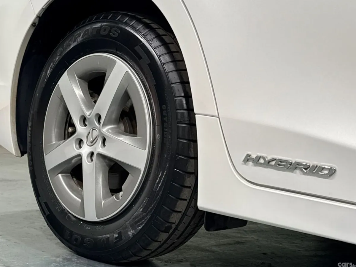 Lexus CT Hatchback, Petrol Hybrid, 2018, White