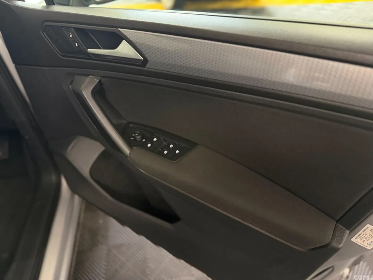 Volkswagen Tiguan SUV, Diesel, 2023, Grey