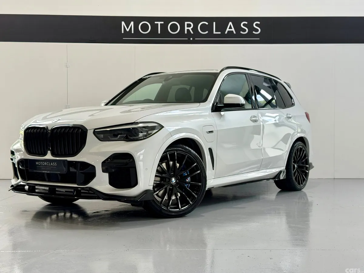 BMW X5 SUV, Petrol Hybrid, 2023, White