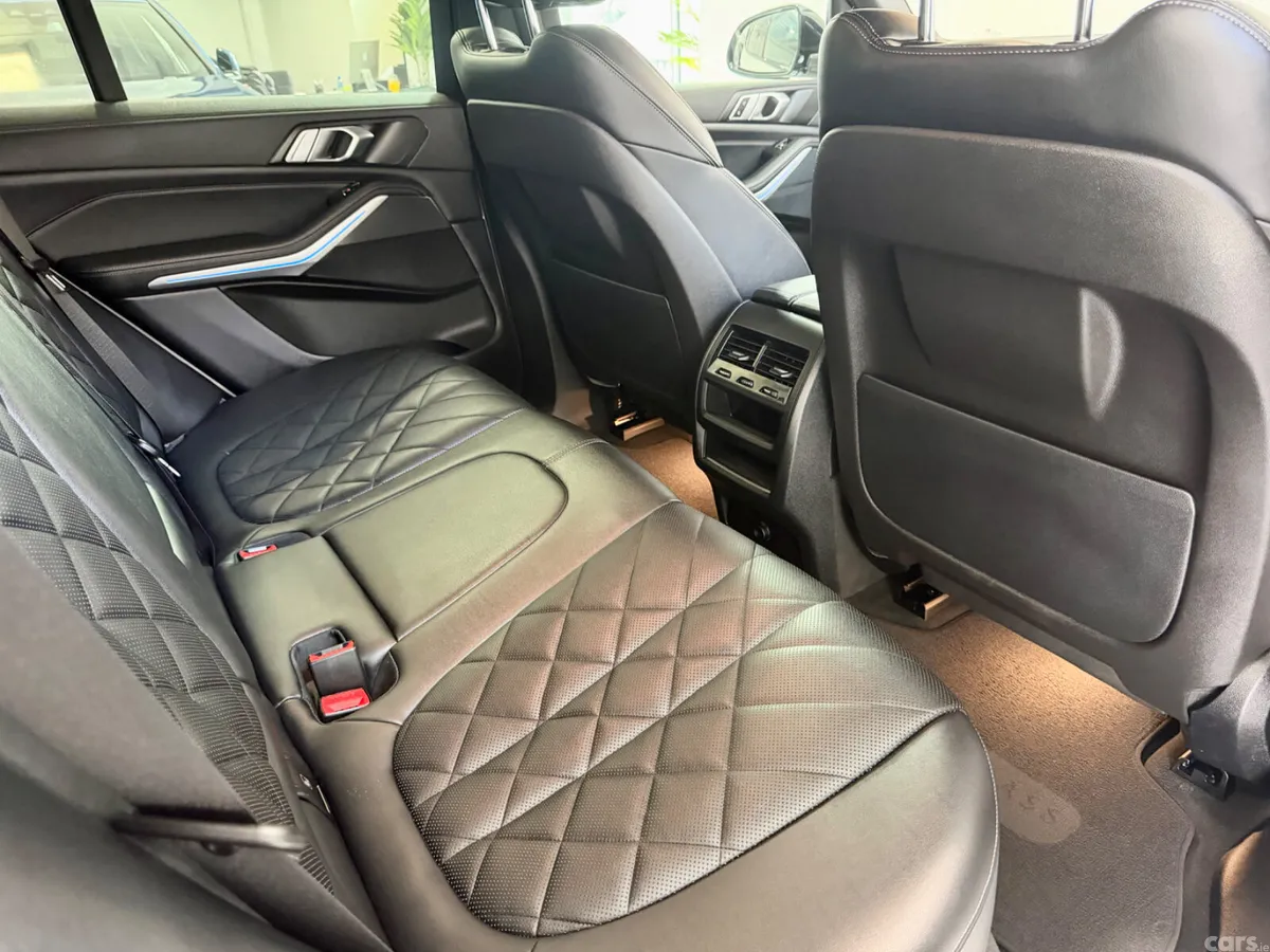 BMW X5 SUV, Petrol Hybrid, 2023, White