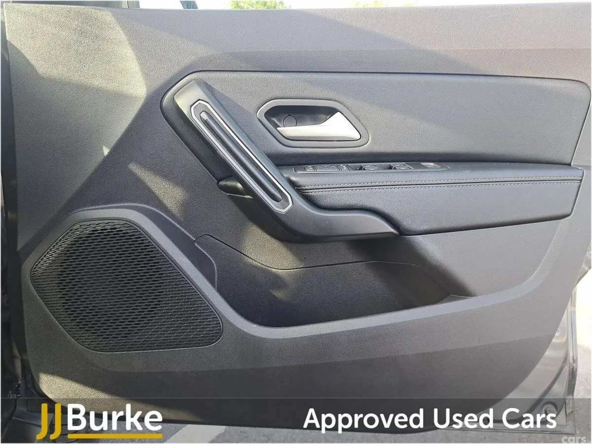 Dacia Duster SUV, Diesel, 2024, Grey