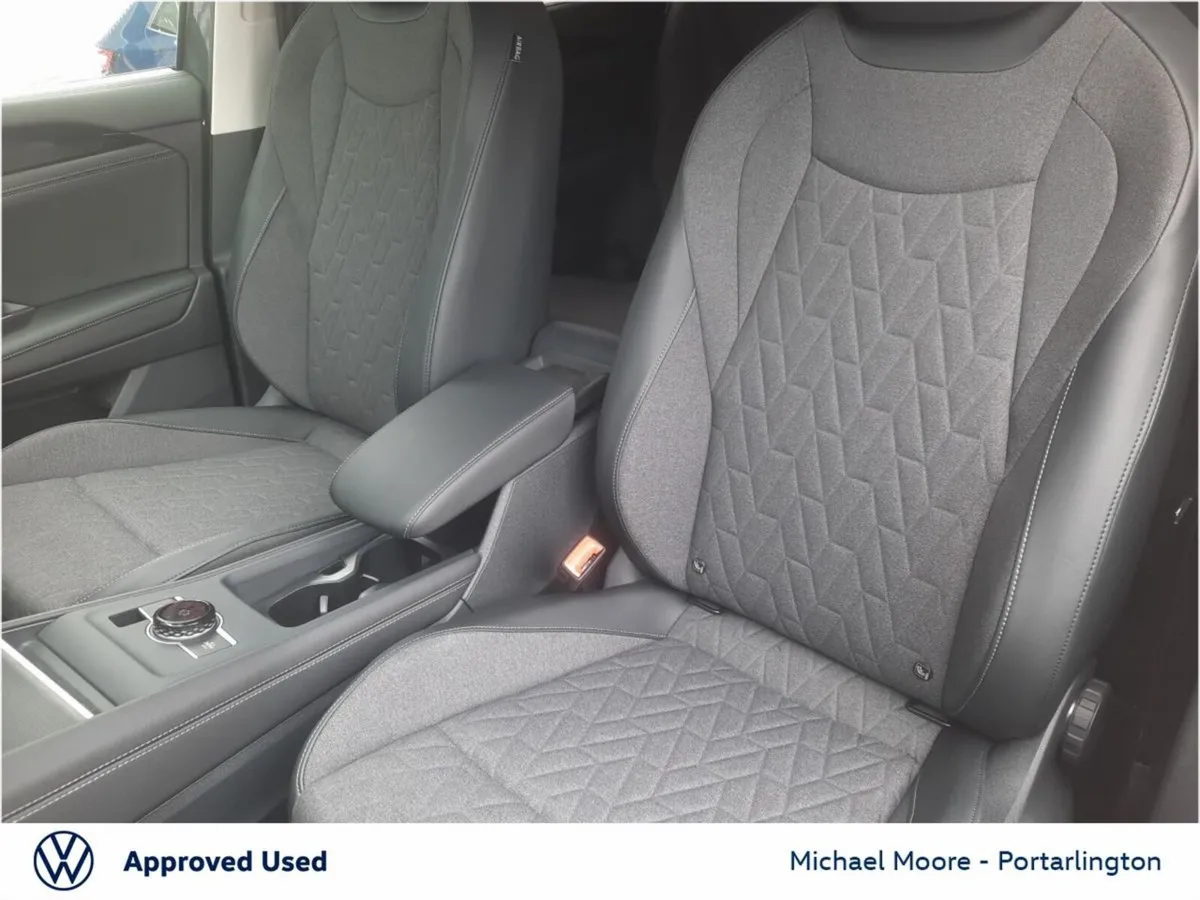 Volkswagen Tayron Estate, Diesel, 2026, Grey