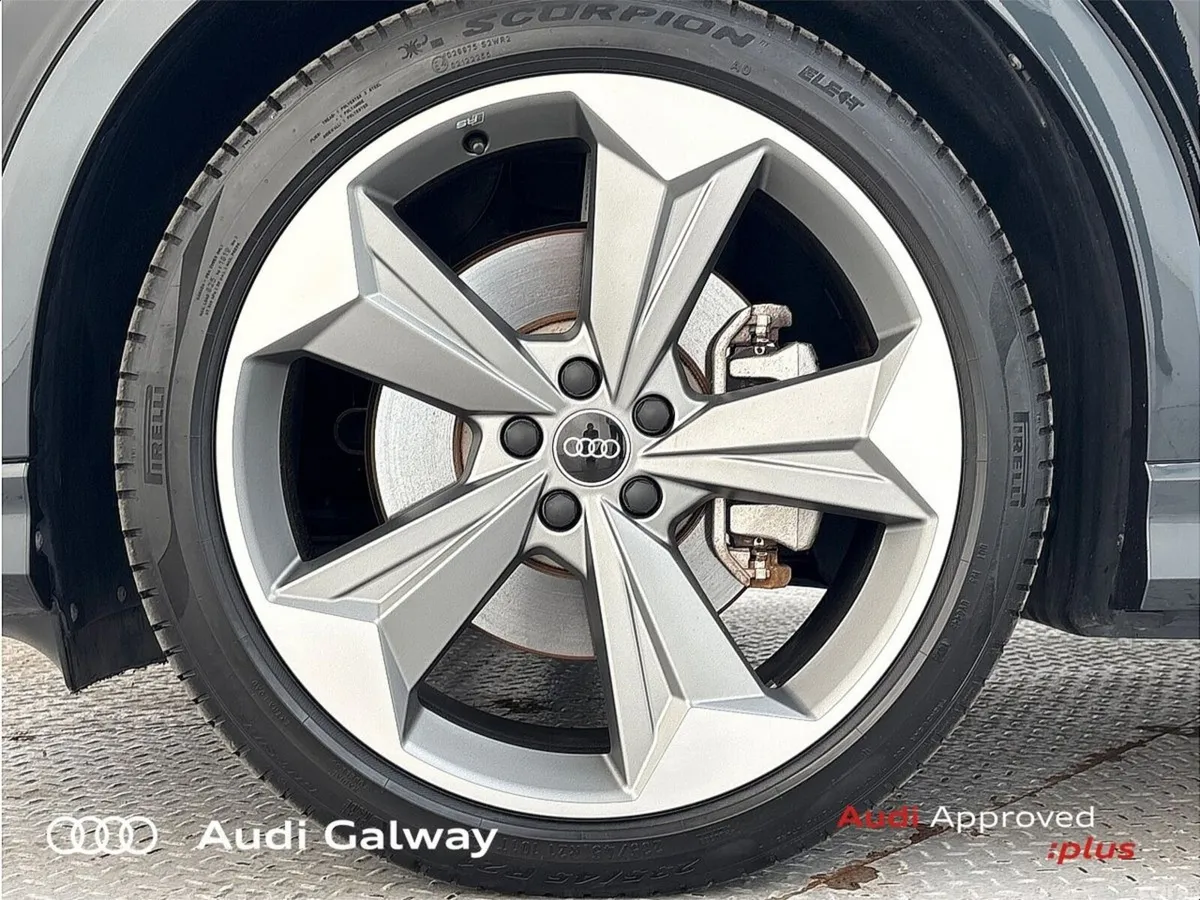 Audi Q4 e-tron SUV, Electric, 2025, Black