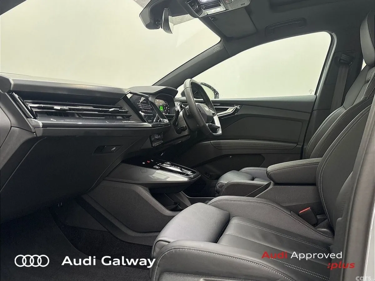 Audi Q4 e-tron SUV, Electric, 2025, Black