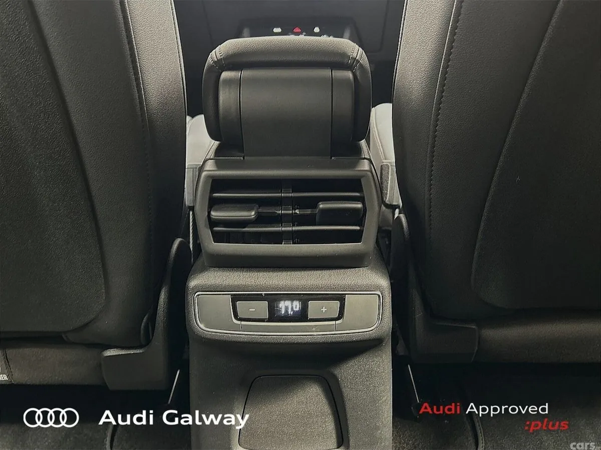 Audi Q4 e-tron SUV, Electric, 2025, Black