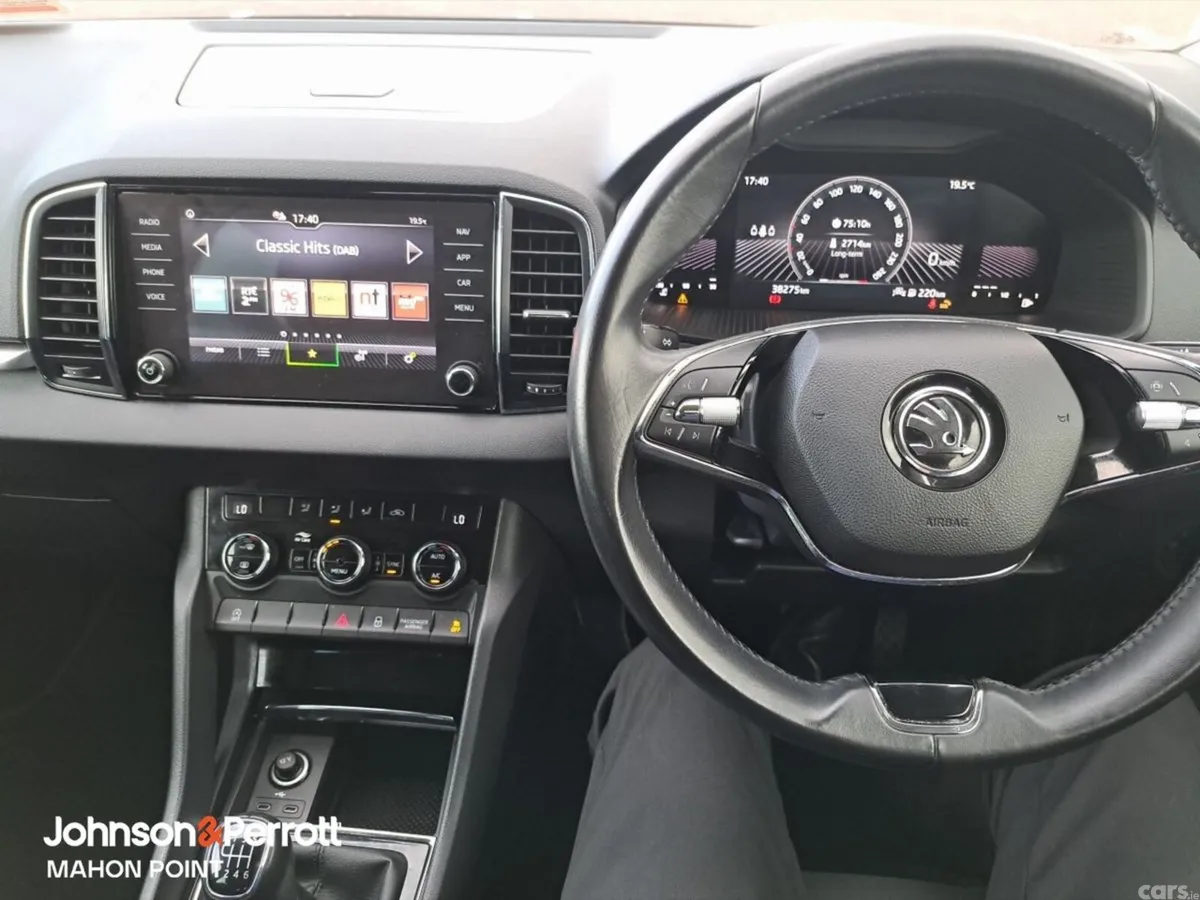 Skoda Karoq SUV, Petrol, 2024, Grey