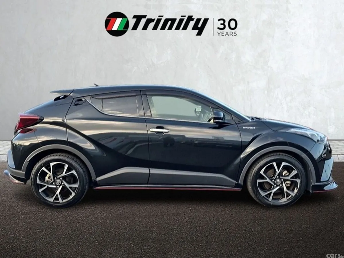 Toyota C-HR SUV, Petrol Hybrid, 2019, Black