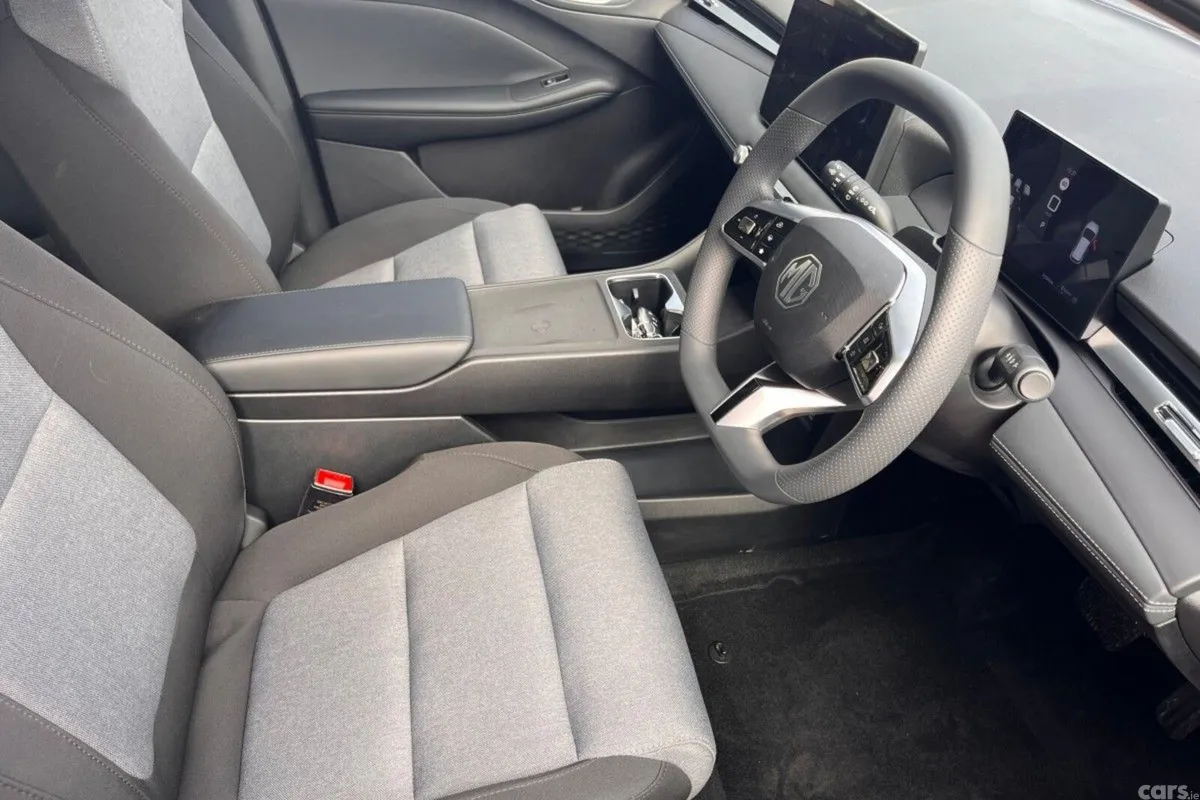 MG MG4 Hatchback, Electric, 2027, Green