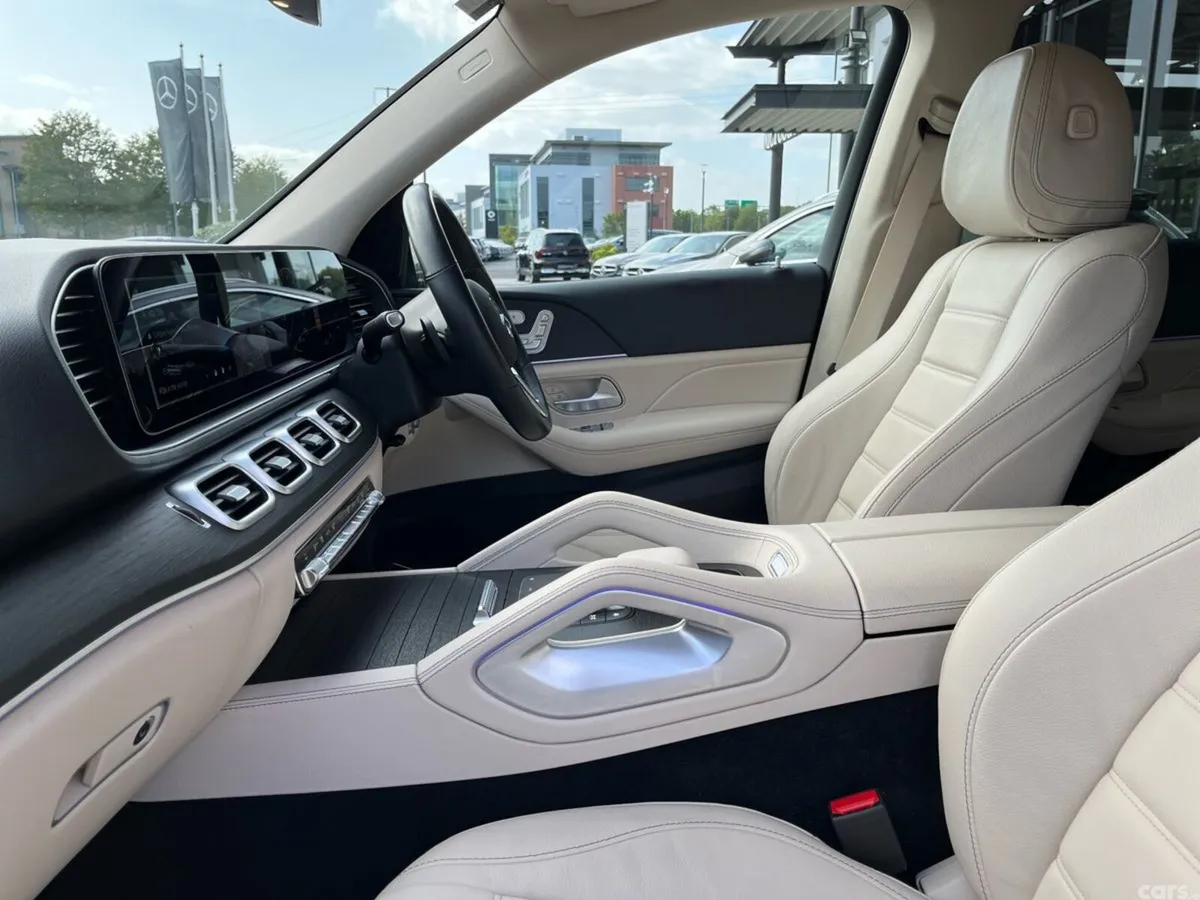 Mercedes-Benz GLE SUV, Diesel Plug-in Hybrid, 2023, Black