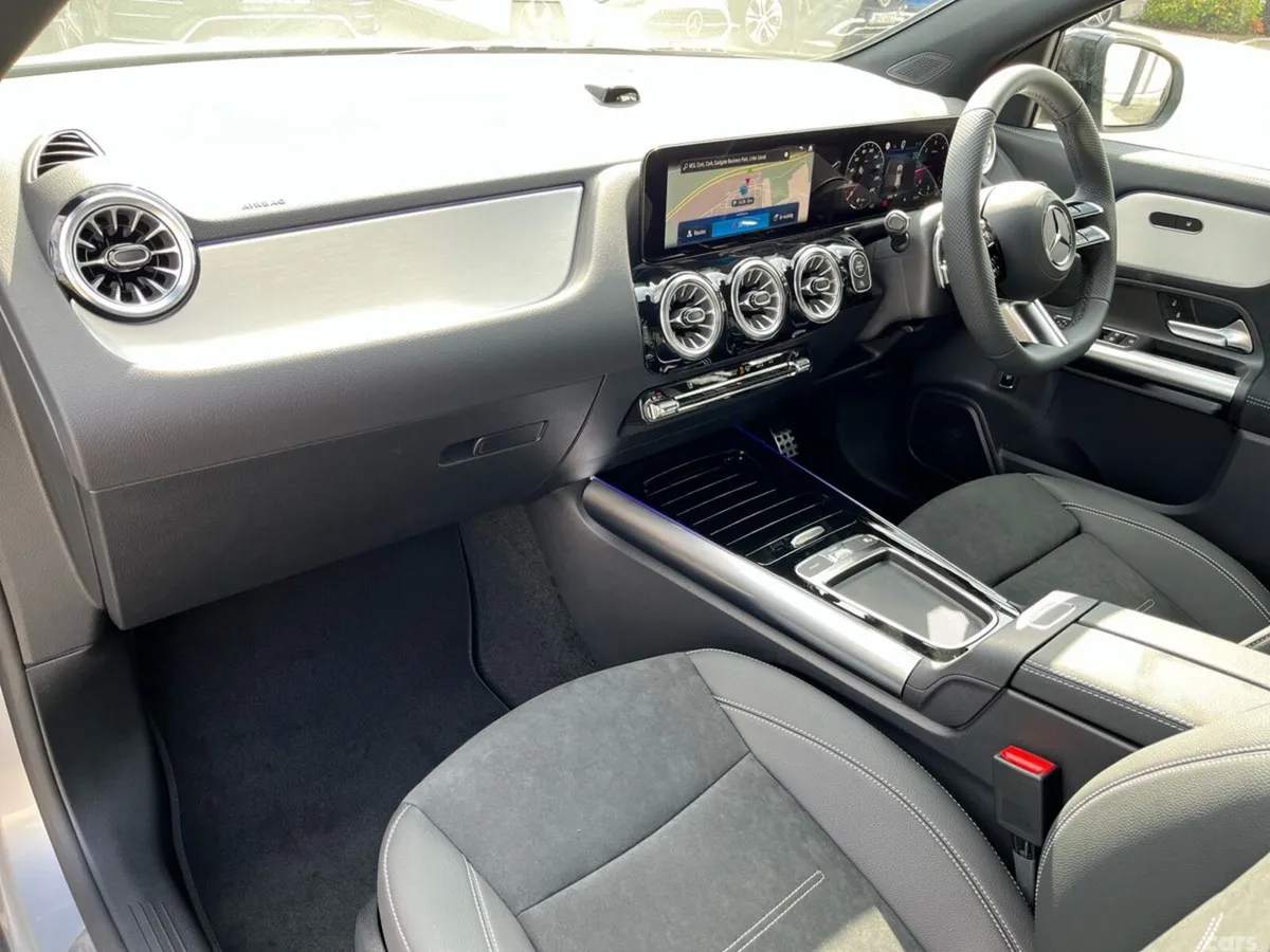 Mercedes-Benz GLA SUV, Diesel Hybrid, 2026, Silver