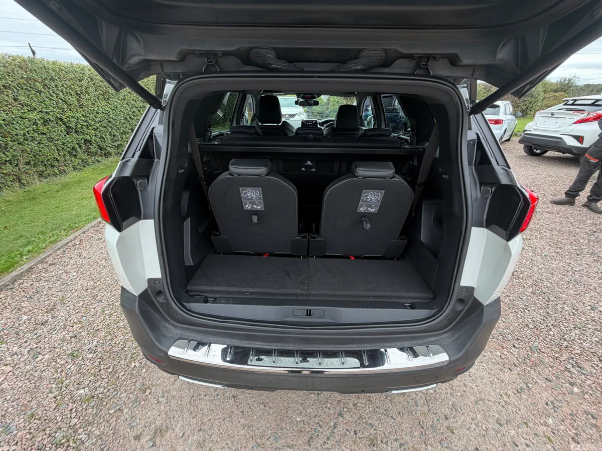 Peugeot 5008 SUV, Diesel, 2017, White