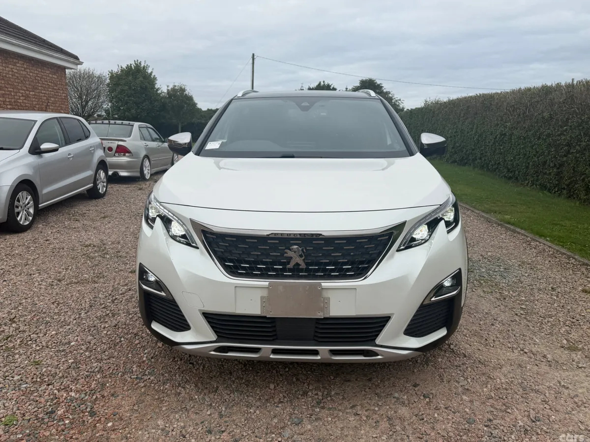 Peugeot 5008 SUV, Diesel, 2017, White