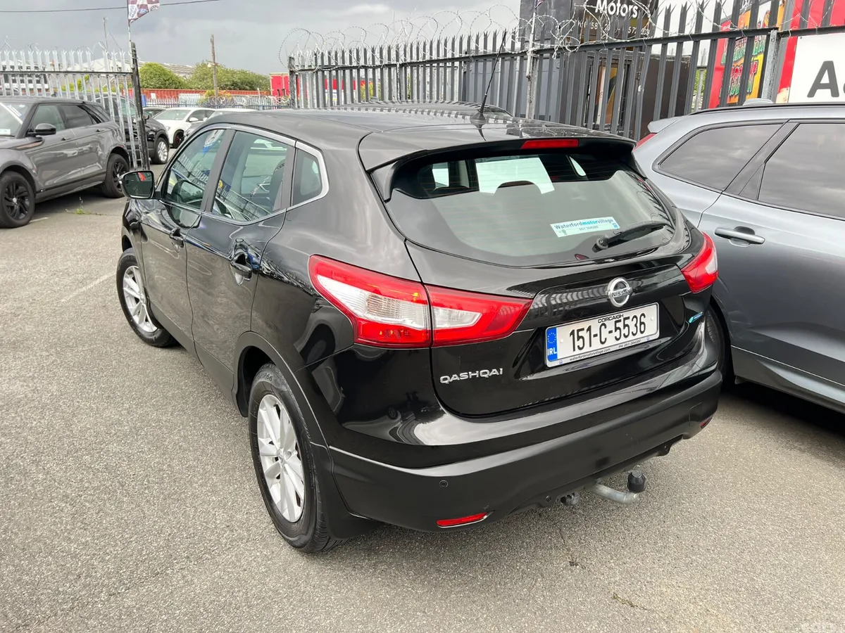 Nissan Qashqai Hatchback, Diesel, 2015, Black