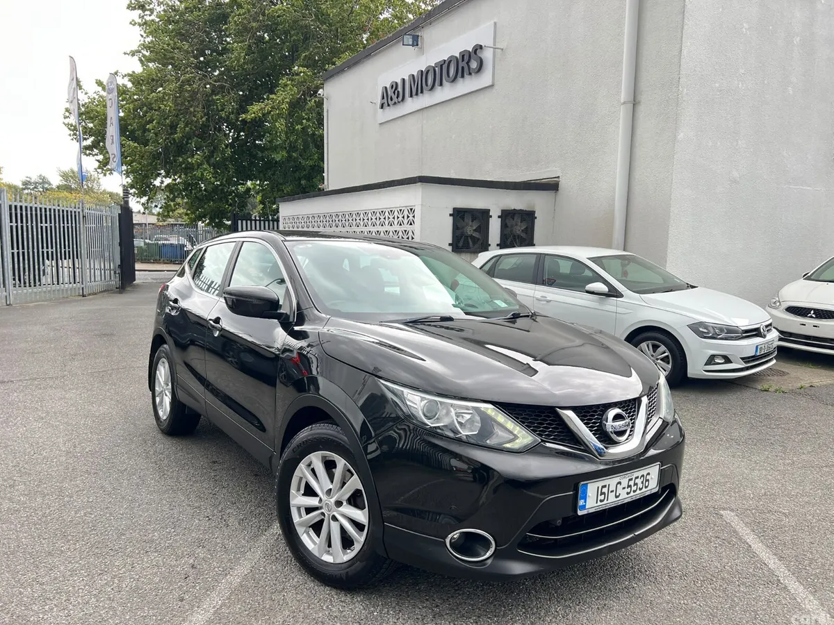 Nissan Qashqai Hatchback, Diesel, 2015, Black
