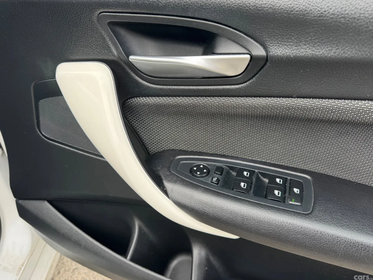 BMW 1-Series Hatchback, Petrol, 2017, White