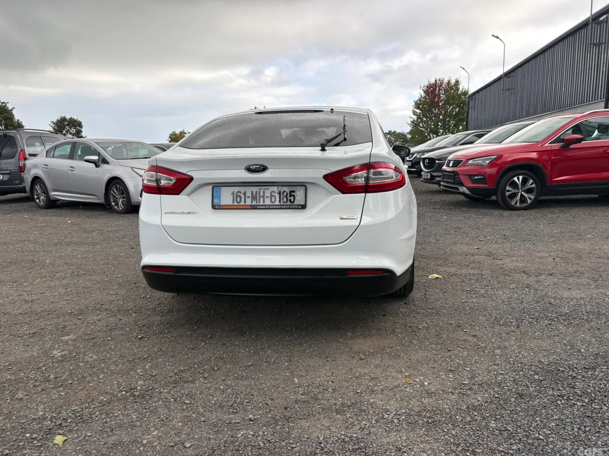 Ford Mondeo Hatchback, Diesel, 2016, White