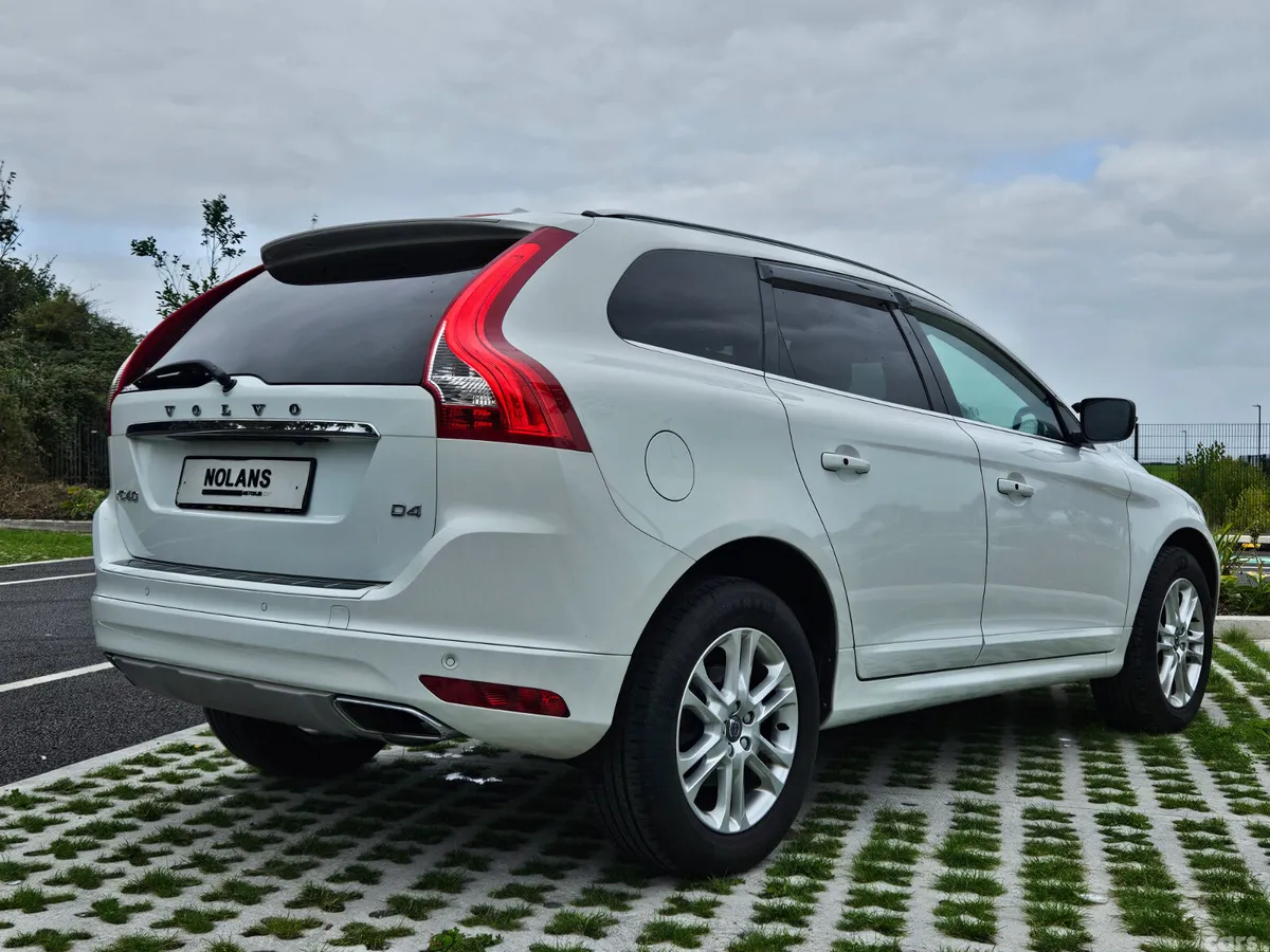 Volvo XC60 SUV, Diesel, 2016, White