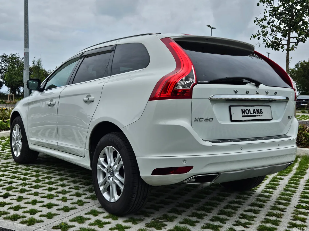 Volvo XC60 SUV, Diesel, 2016, White