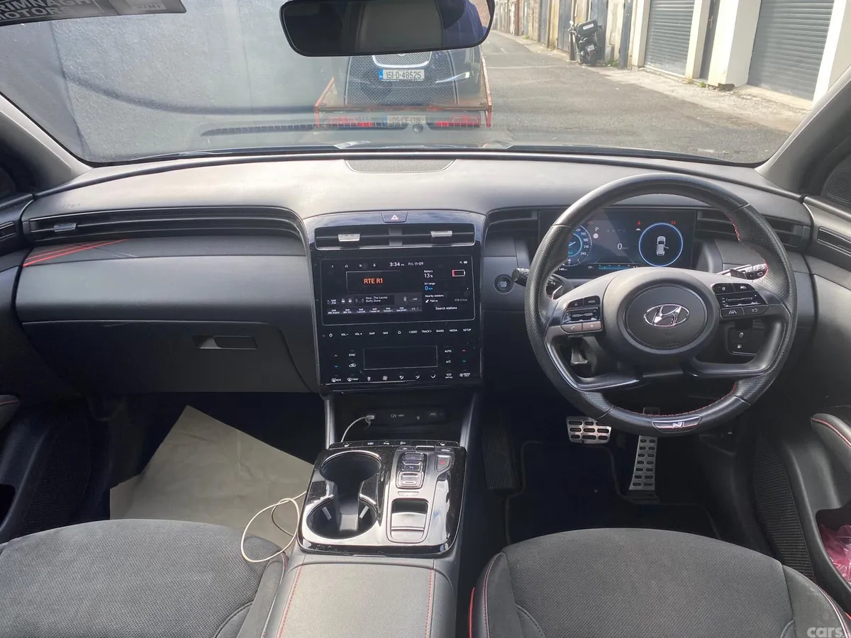 Hyundai Tucson SUV, Petrol Plug-in Hybrid, 2023, Grey