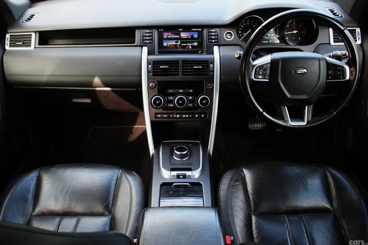 Land Rover Discovery Sport SUV, Diesel, 2017, White