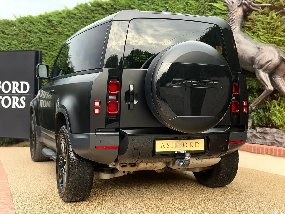 Land Rover Defender SUV, Diesel, 2023, White