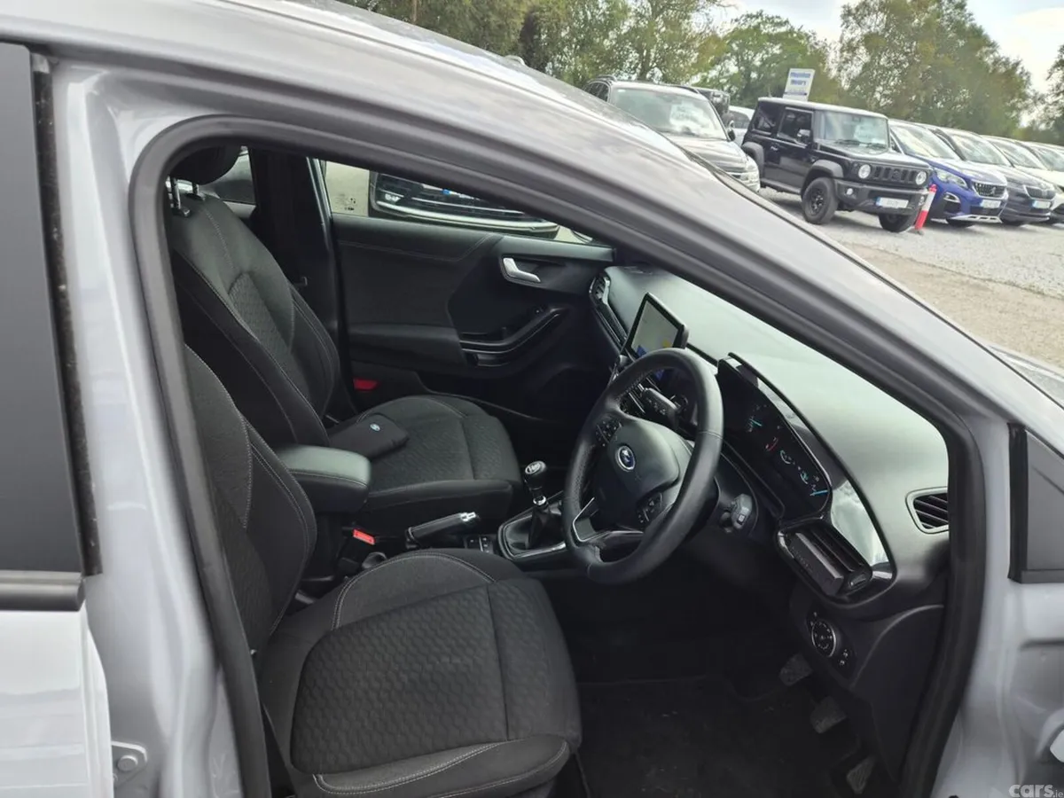 Ford Puma MPV, Petrol Hybrid, 2023, Grey