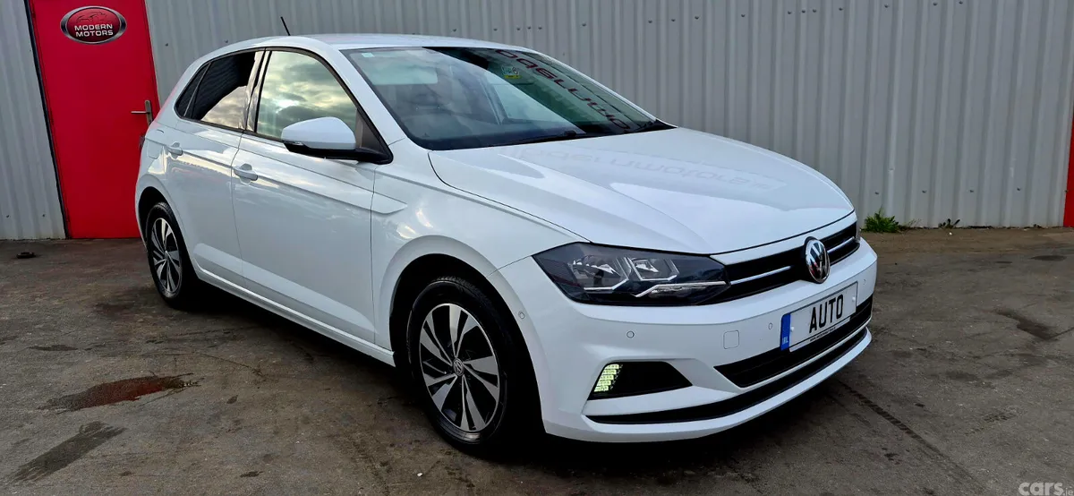 Volkswagen Polo Hatchback, Petrol, 2019, White