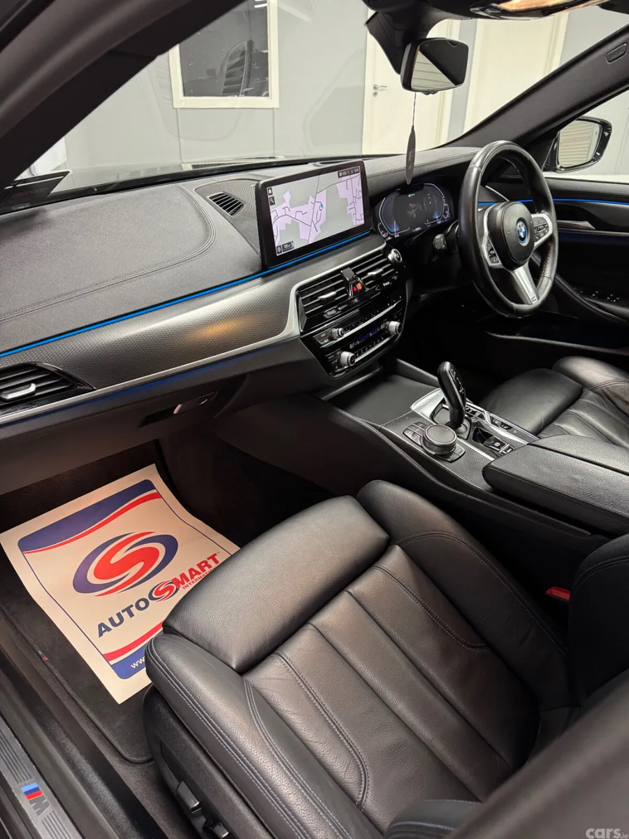 BMW 5-Series Saloon, Petrol Plug-in Hybrid, 2022, Grey