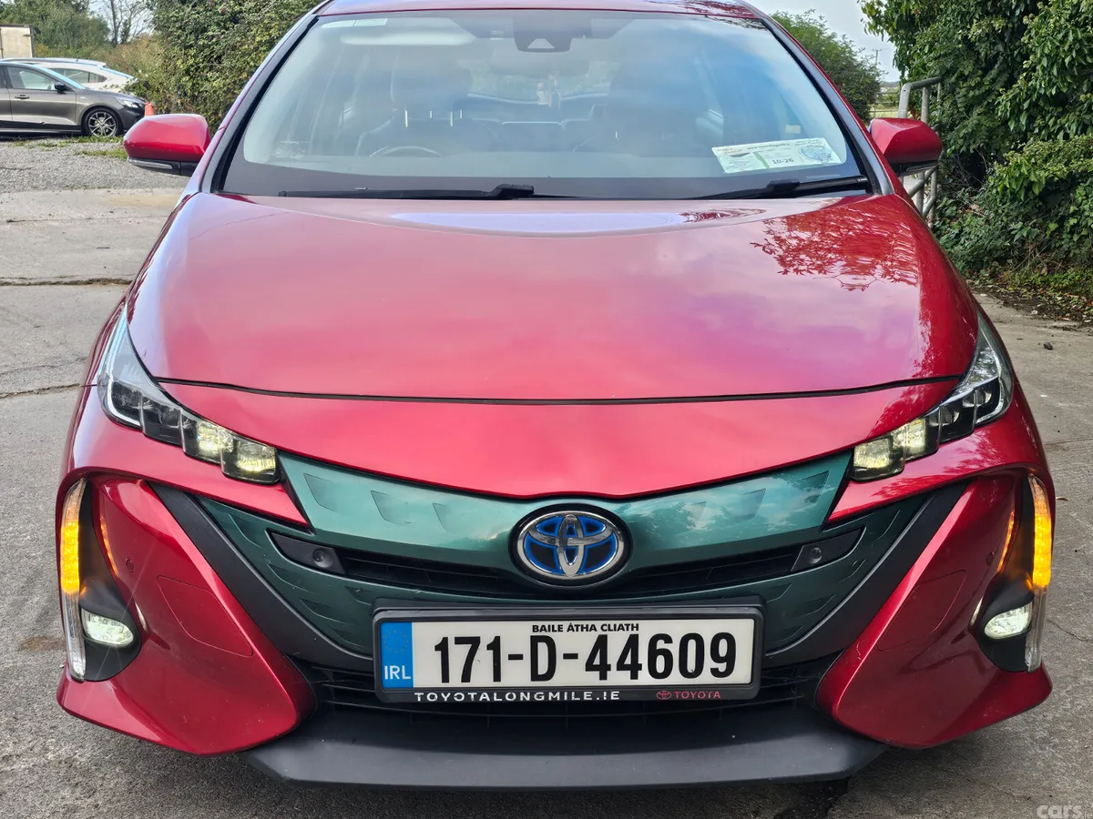 Toyota Prius Hatchback, Petrol Plug-in Hybrid, 2017, Red