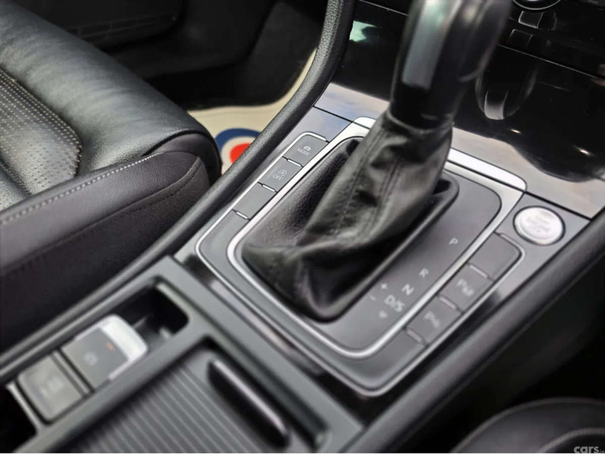 Volkswagen Golf Hatchback, Petrol, 2020, Black