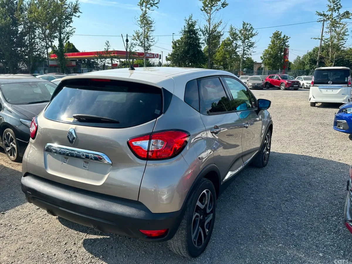 Renault Captur SUV, Petrol, 2017, Brown