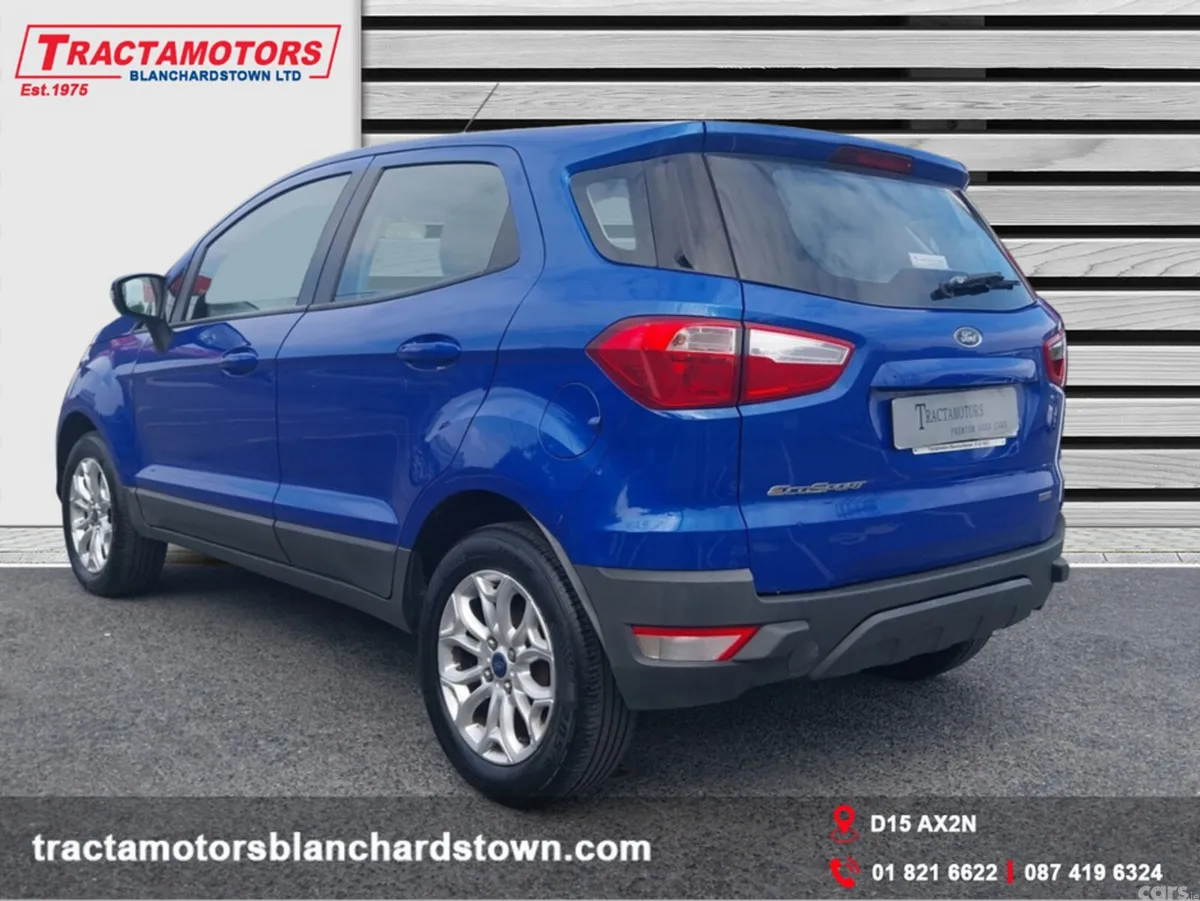 Ford EcoSport Hatchback, Petrol, 2017, Blue