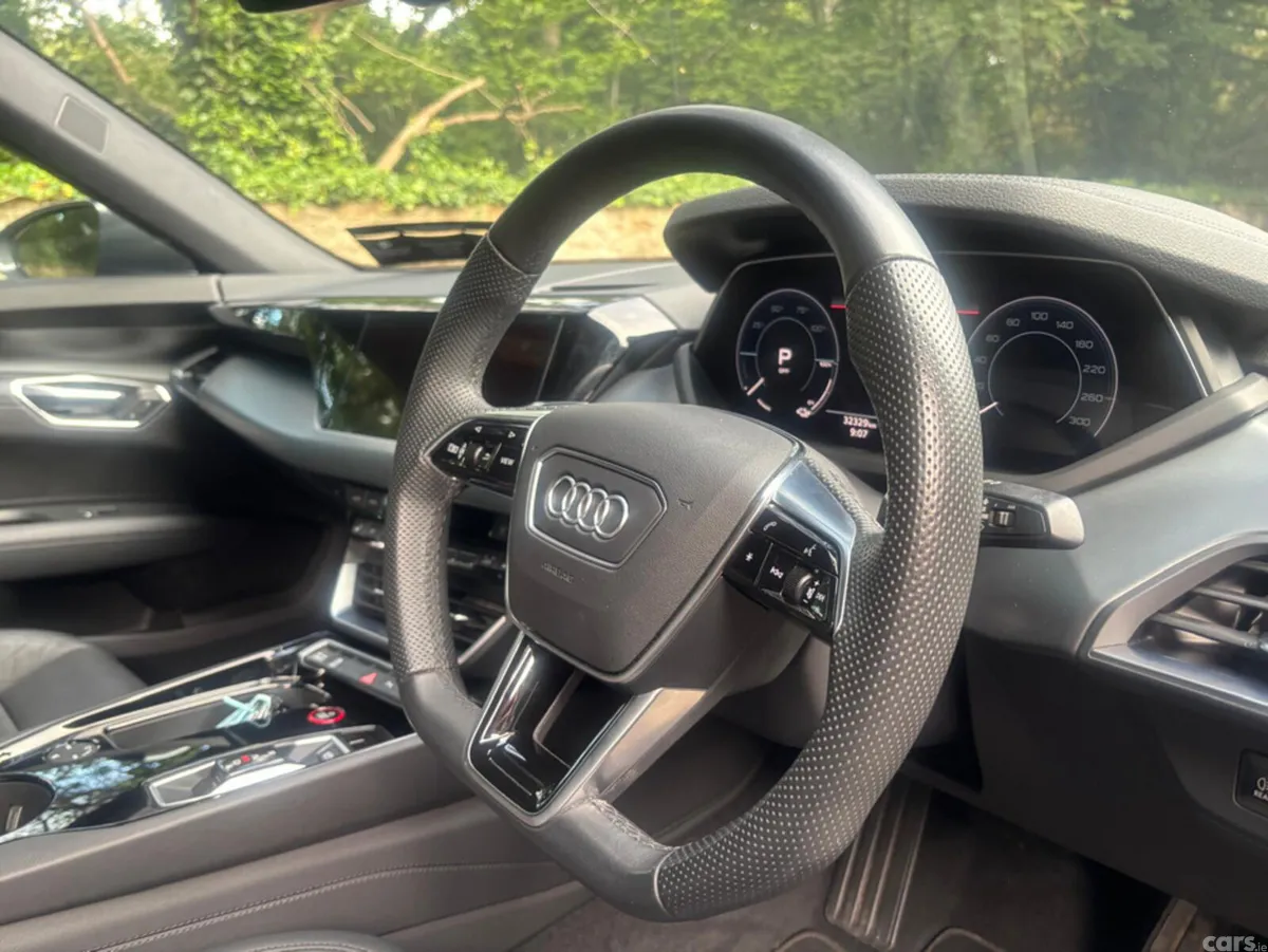 Audi e-tron GT quattro Coupe, Electric, 2023, Grey