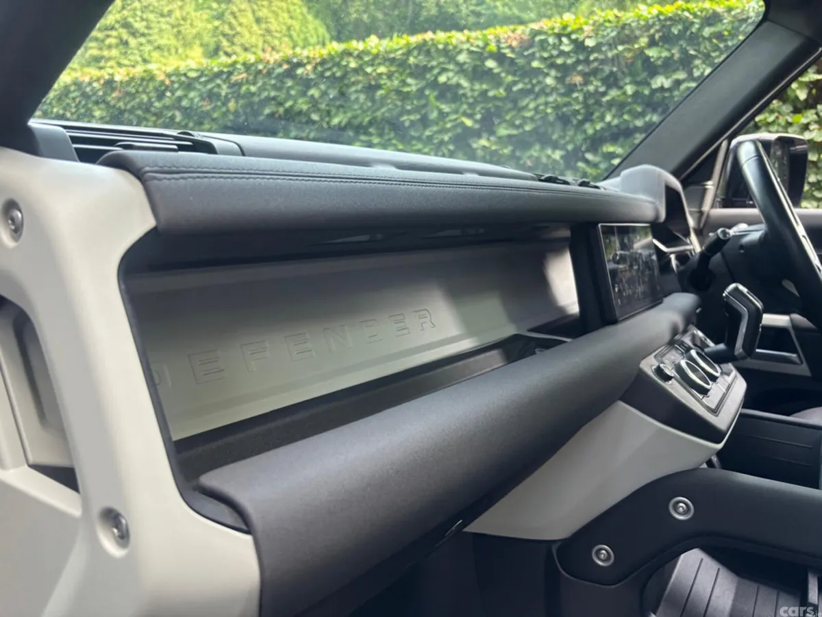 Land Rover Defender SUV, Petrol Plug-in Hybrid, 2023, Grey