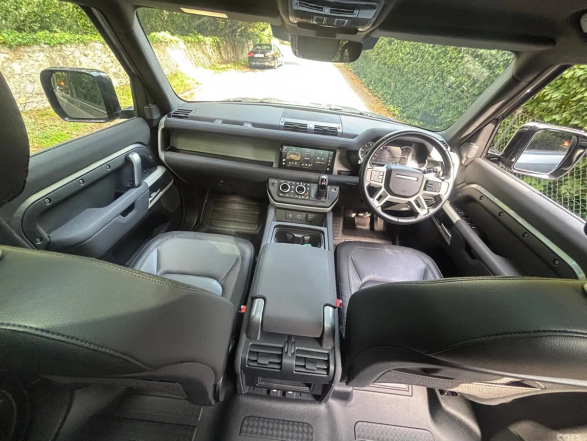 Land Rover Defender SUV, Petrol Plug-in Hybrid, 2023, Grey