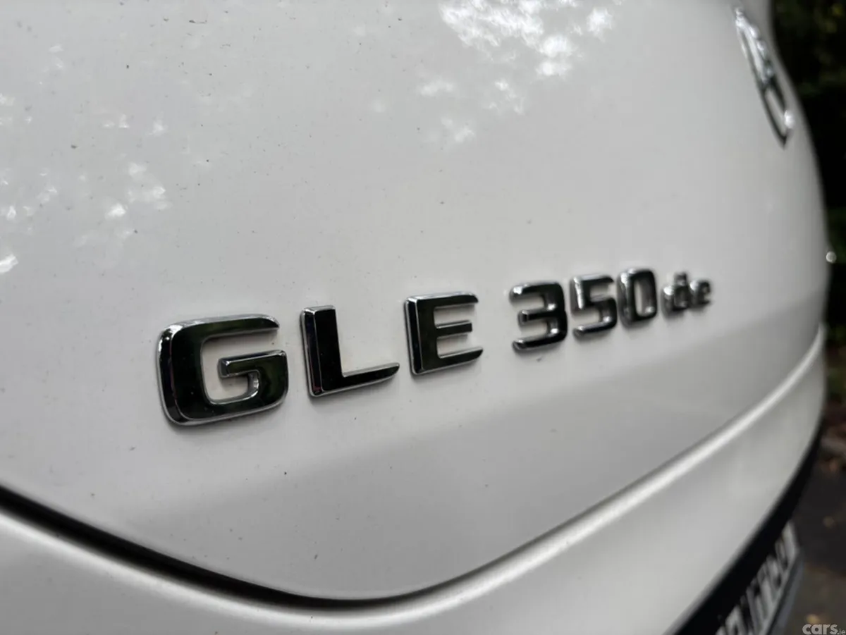 Mercedes-Benz GLE SUV, Diesel Plug-in Hybrid, 2022, White