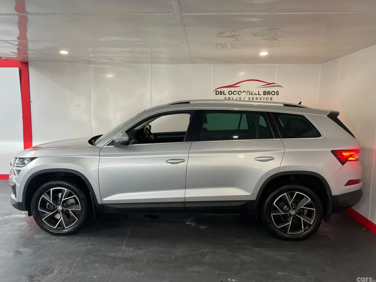 Skoda Kodiaq Estate, Diesel, 2022, Grey
