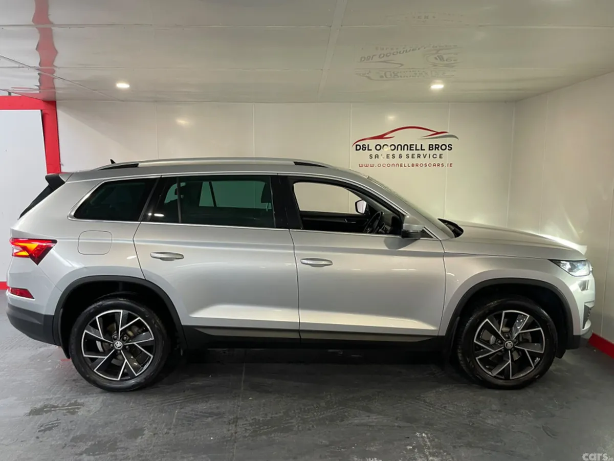 Skoda Kodiaq Estate, Diesel, 2022, Grey