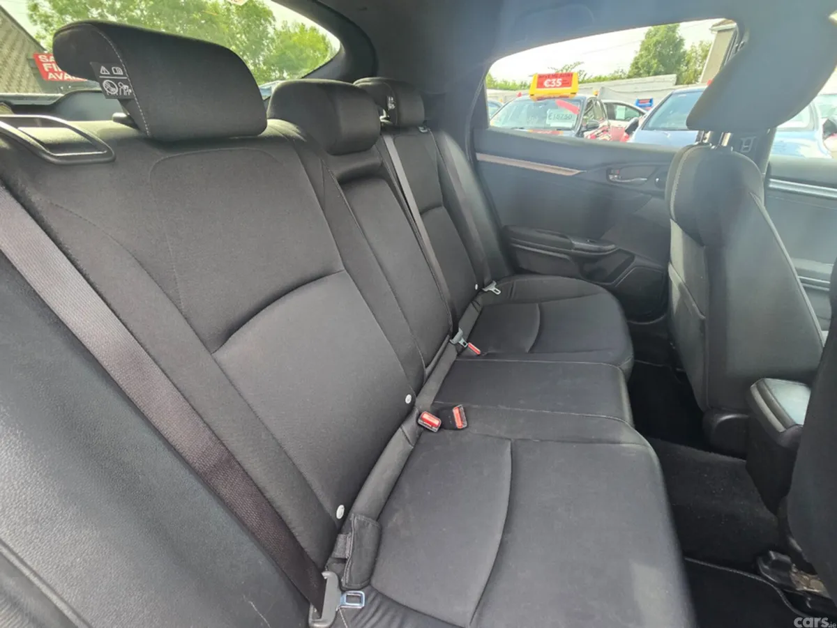 Honda Civic Hatchback, Petrol, 2021, Blue
