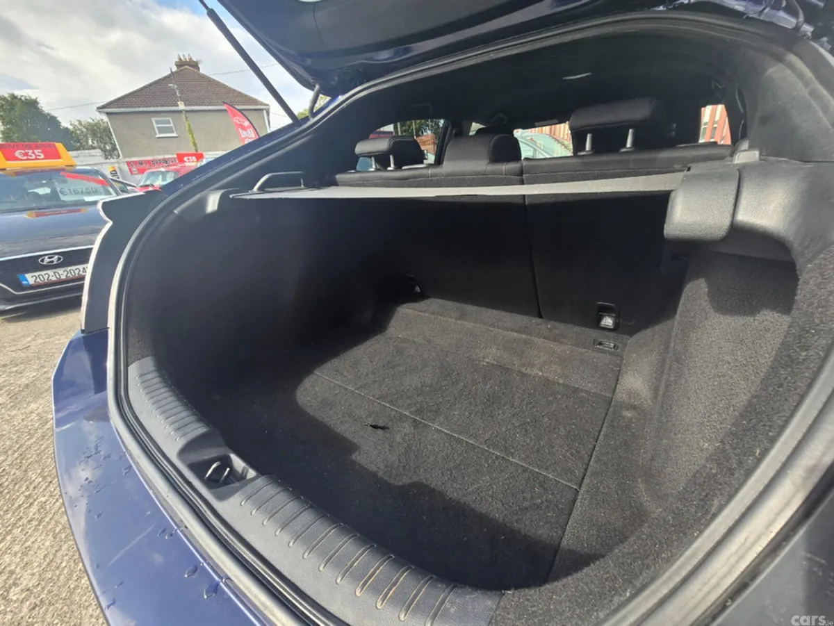 Honda Civic Hatchback, Petrol, 2021, Blue