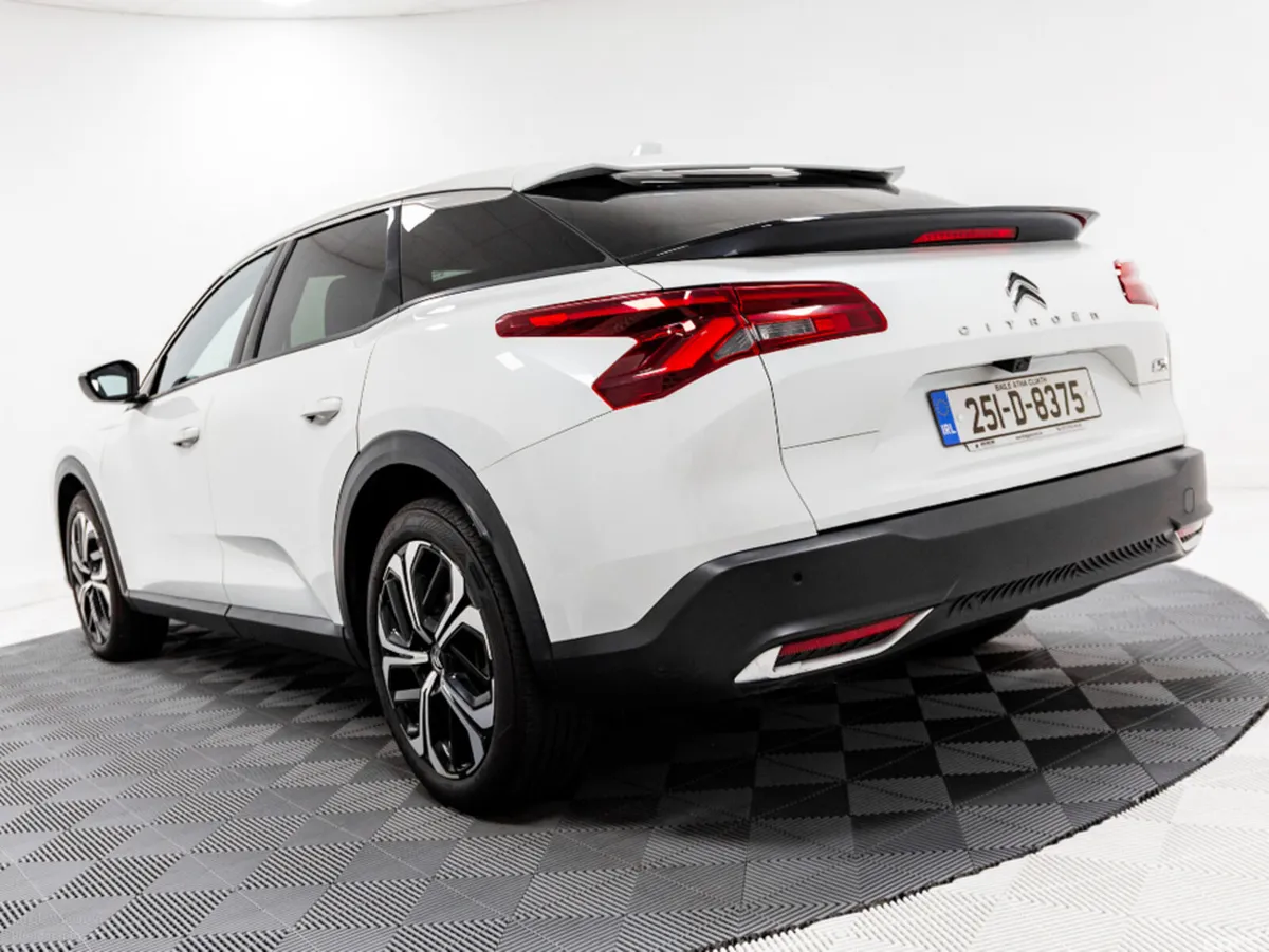 Citroen C5 X Estate, Petrol, 2025, White