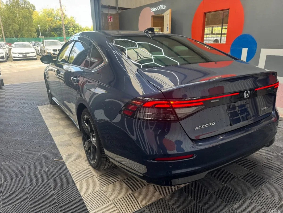 Honda Accord Saloon, Petrol Hybrid, 2025, Blue