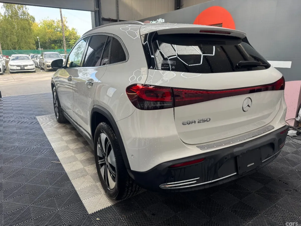 Mercedes-Benz EQA SUV, Electric, 2023, White